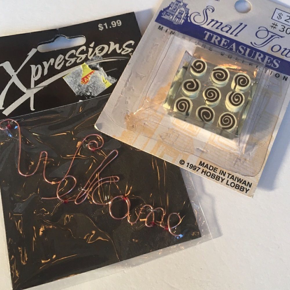 COPPER WIRE Welcome with Cinnamon Rolls!